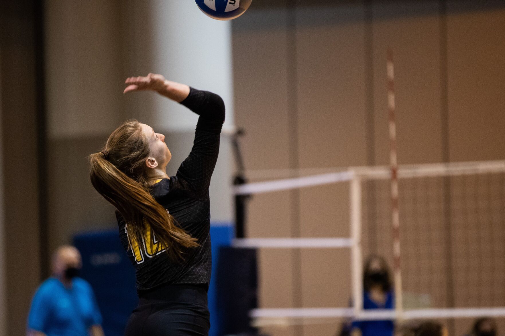 041521-owh-spo-cuvolley-ar26.JPG
